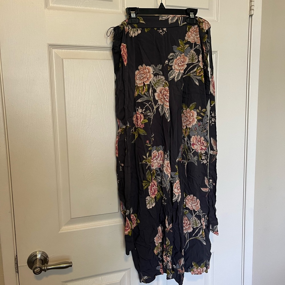 Flowy floral dress pants